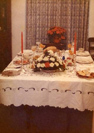 Christmas dinner table